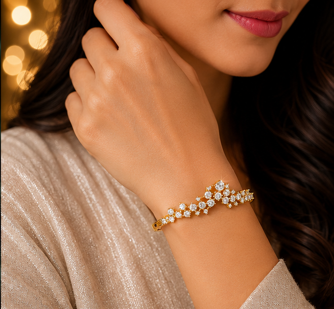 Sparkling Tiara Chevron Crown Cluster Bangle