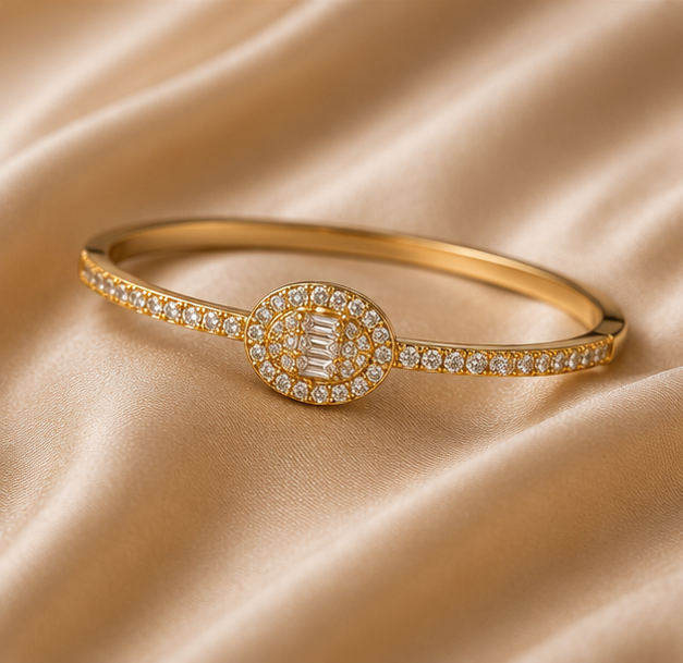 Modern Baguette Medallion Pavé Hinged Bangle