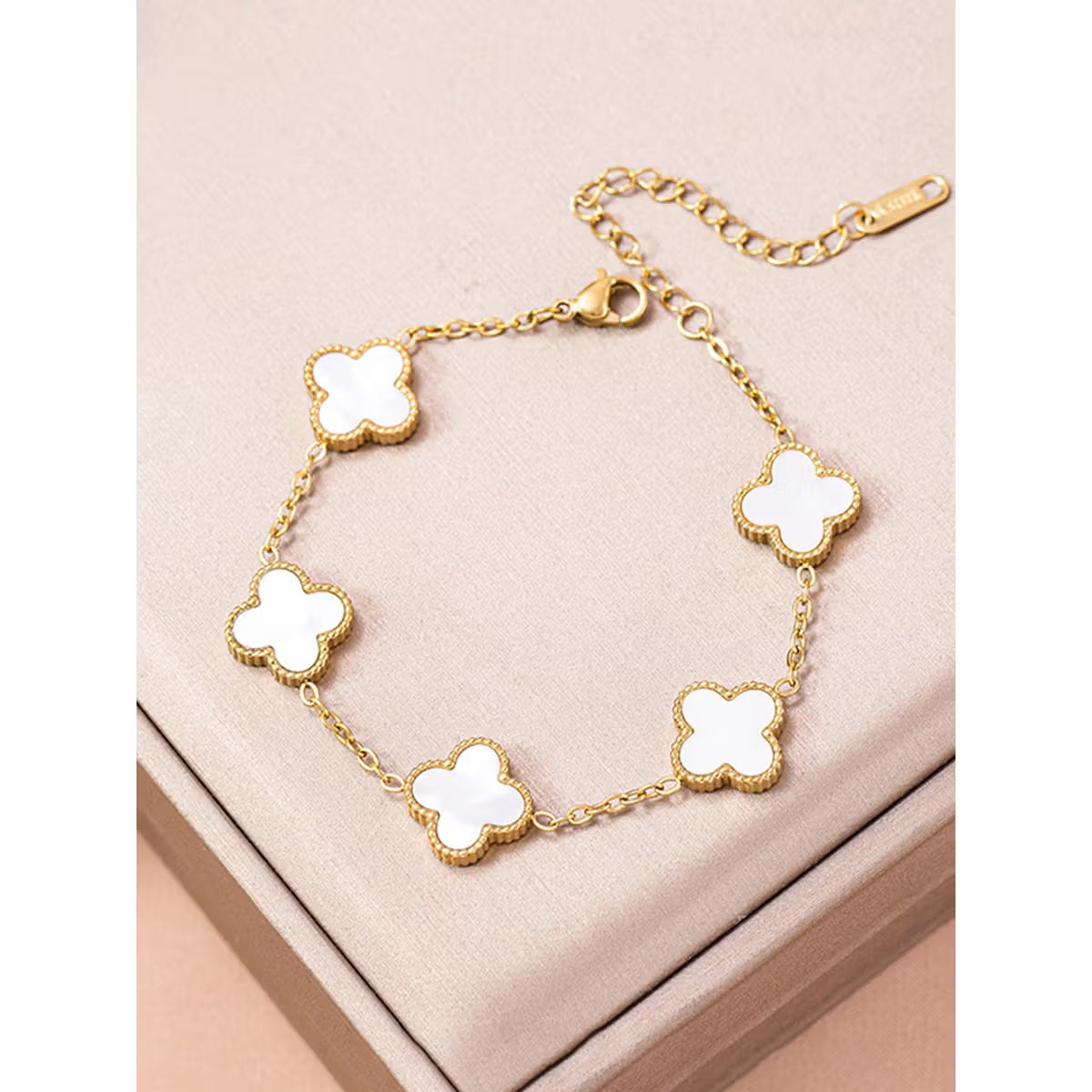 Elegant Clover Charm Bracelet