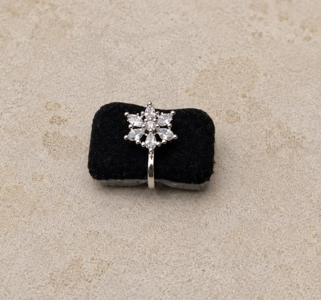 Classic Silver Tone Snowflake Nose Pin | MPS & Co.