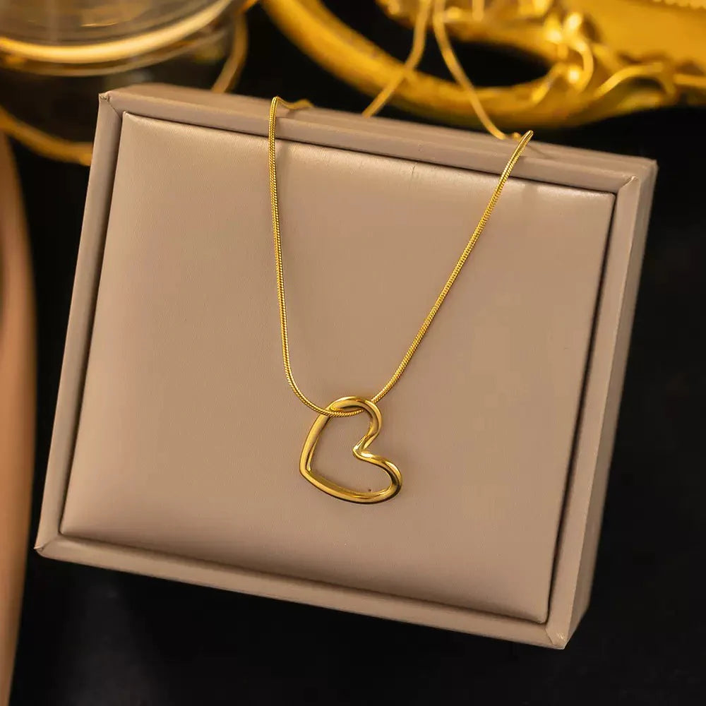 Elegant Open Silhouette Floating Heart Necklace | MPS & Co.