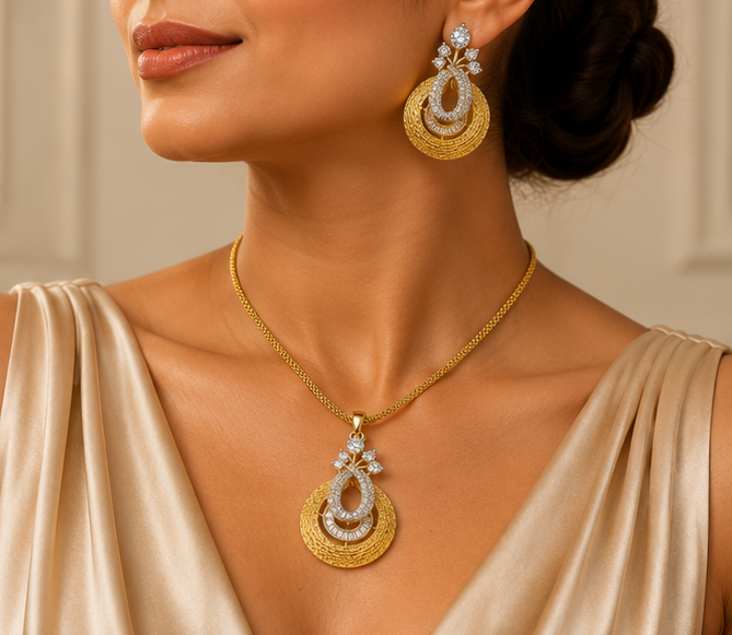Golden Halo Teardrop Pendant Set