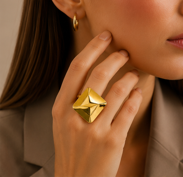 Chunky Pyramidal Statement Ring | MPS & Co.